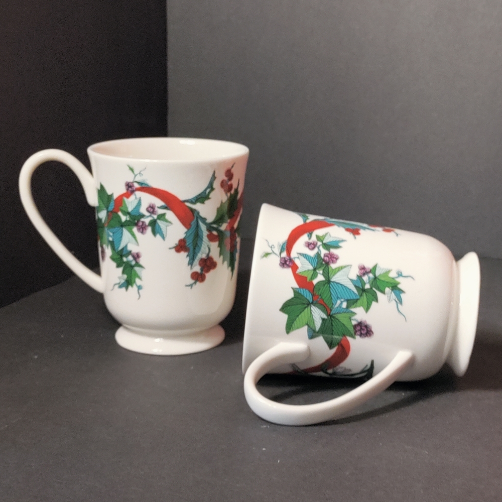 🎄MARTHA STEWART MUGS⭐